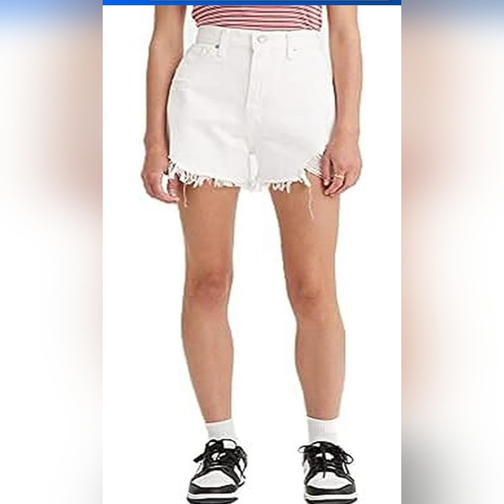 Levi's high waisted mom shorts,  size 27 (4)